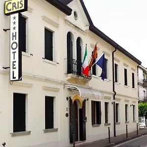 Szálloda Cris, Mestre